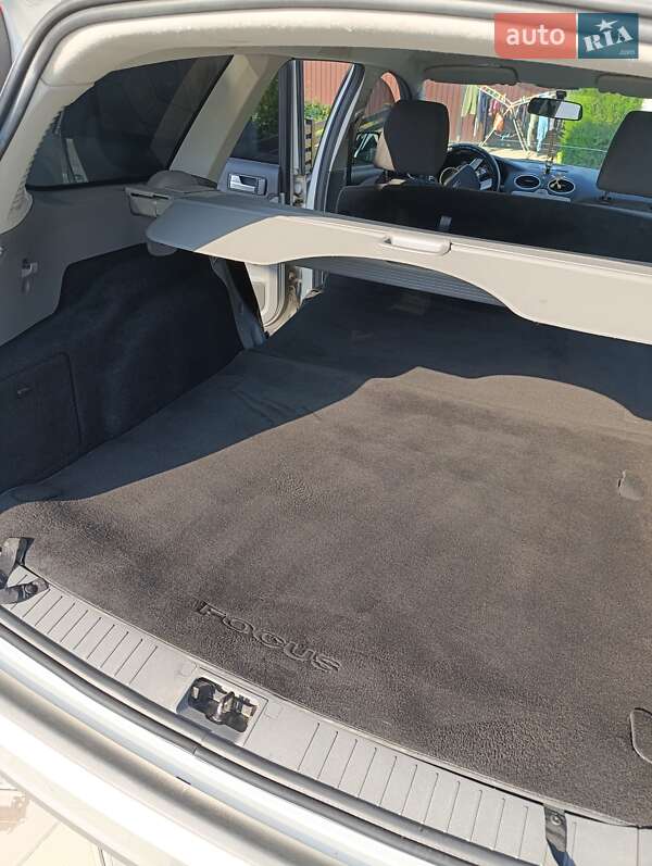 Універсал Ford Focus 2008 в Тиврову