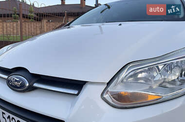 Седан Ford Focus 2013 в 