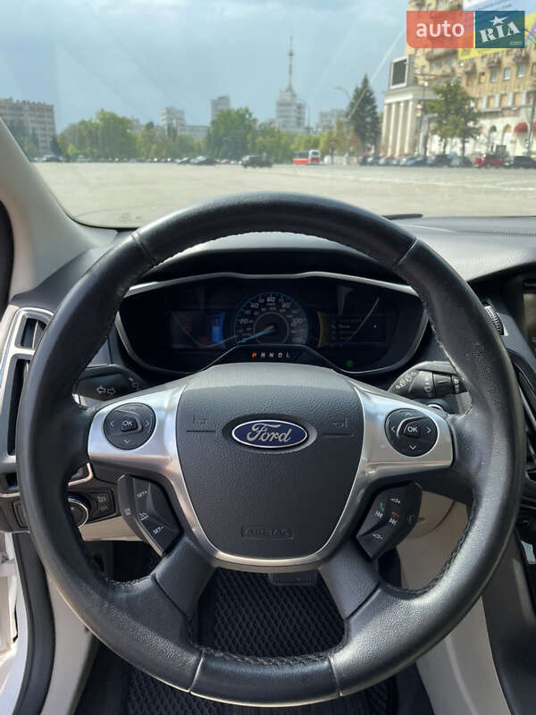 Хэтчбек Ford Focus 2012 в Харькове