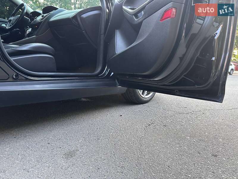 Хэтчбек Ford Focus 2015 в Полтаве