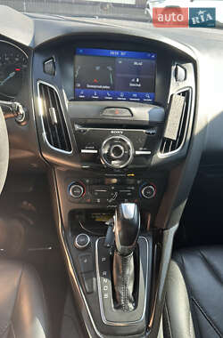 Хэтчбек Ford Focus 2016 в 