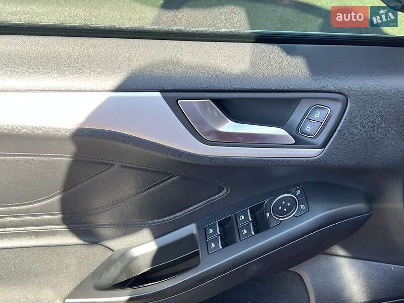 Универсал Ford Focus 2019 в Киеве