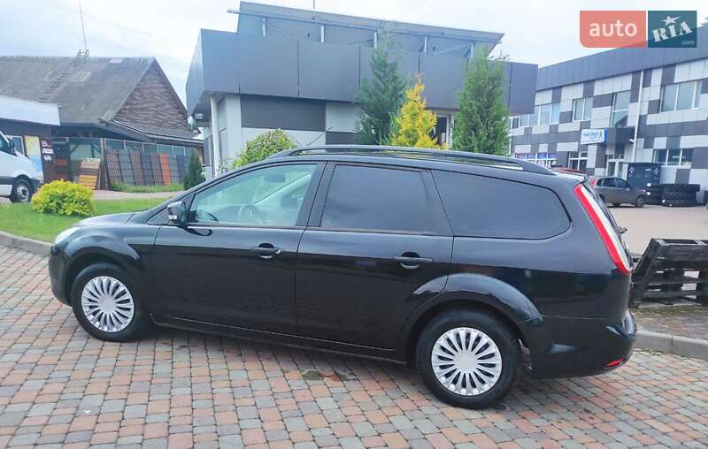 Універсал Ford Focus 2009 в Сарнах