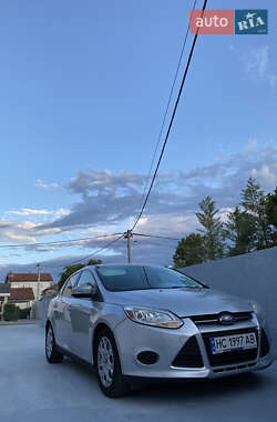 Седан Ford Focus 2014 в 