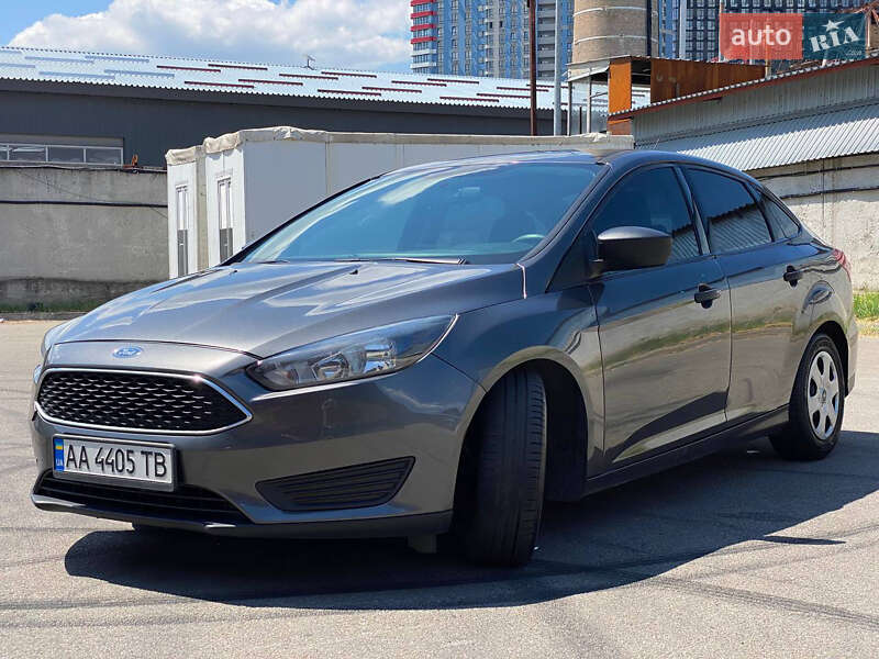 Седан Ford Focus 2016 в Києві