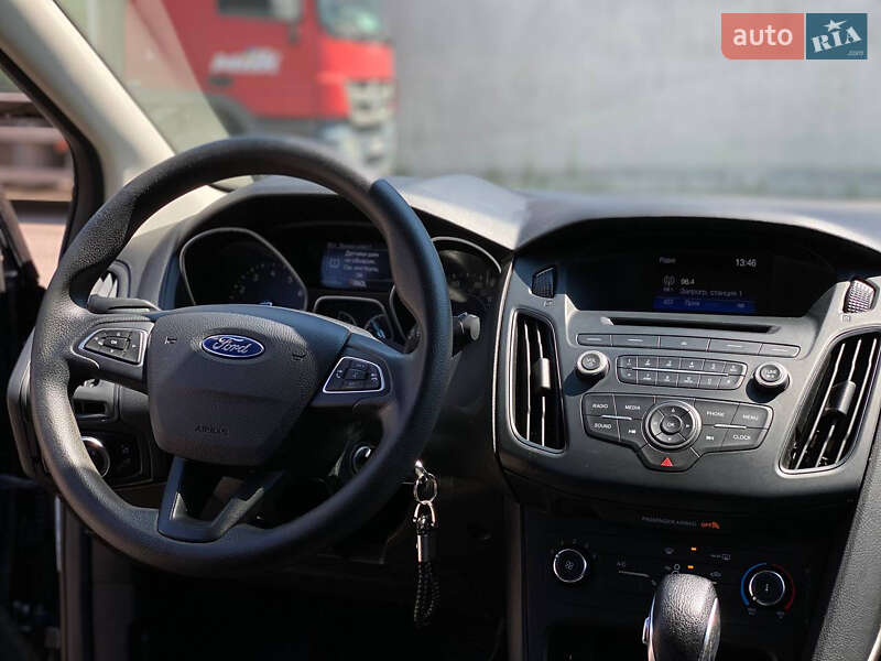 Седан Ford Focus 2016 в Києві