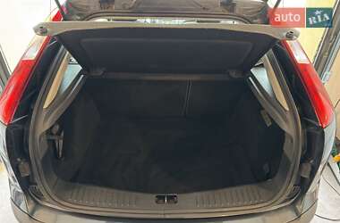Хэтчбек Ford Focus 2007 в 