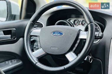 Универсал Ford Focus 2010 в 