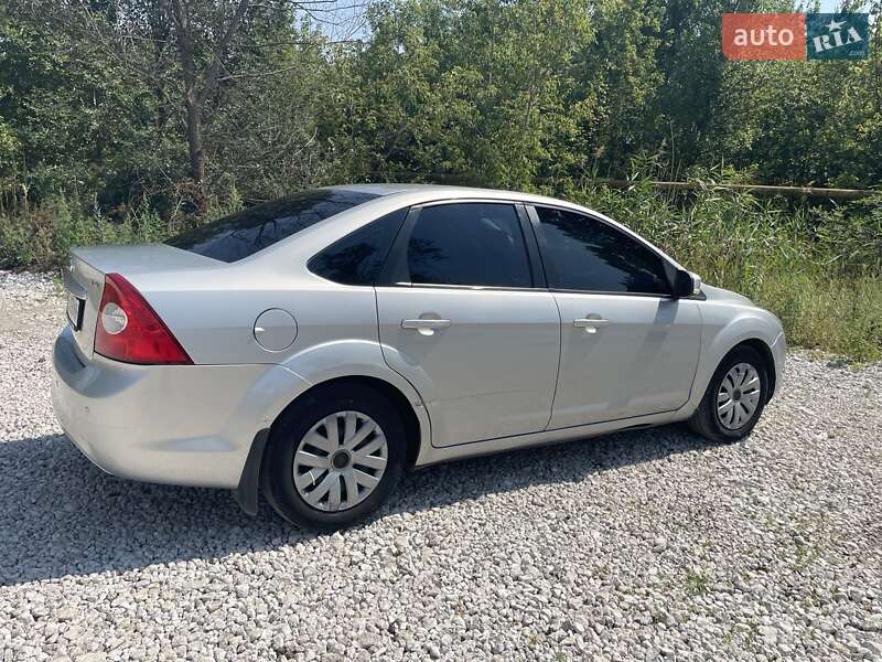 Седан Ford Focus 2008 в Павлограде