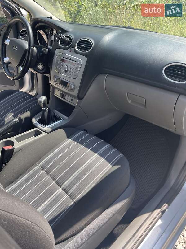 Седан Ford Focus 2008 в Павлограде