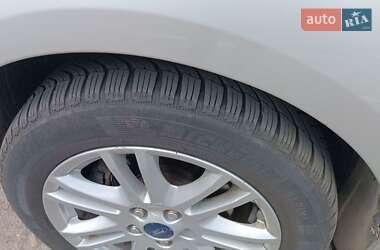 Универсал Ford Focus 2010 в 