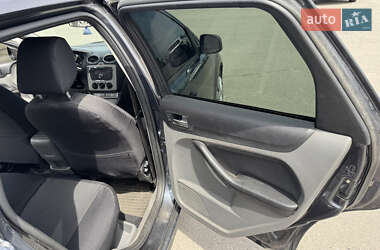 Универсал Ford Focus 2010 в 