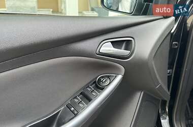 Універсал Ford Focus 2011 в 