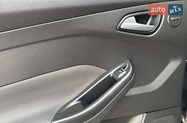Універсал Ford Focus 2011 в 