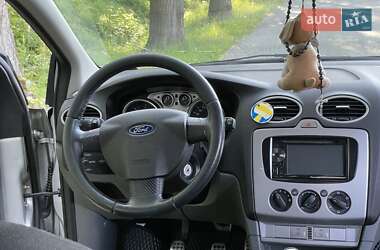 Универсал Ford Focus 2010 в 