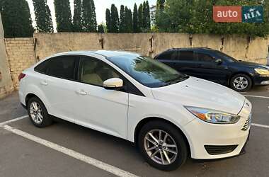 Седан Ford Focus 2015 в 