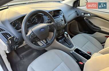 Седан Ford Focus 2015 в 