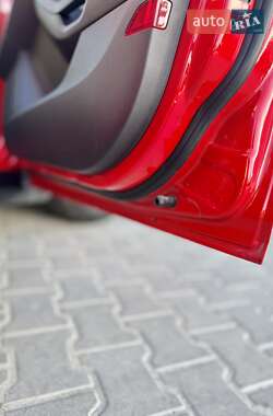 Седан Ford Focus 2011 в 