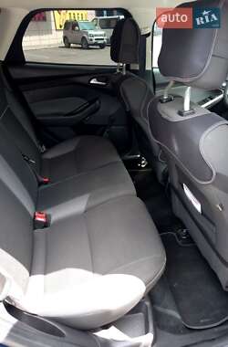 Универсал Ford Focus 2014 в 