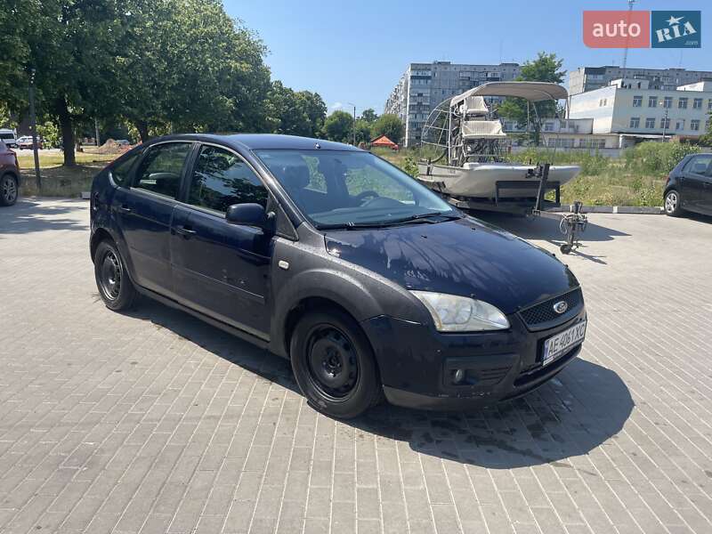Хэтчбек Ford Focus 2007 в 