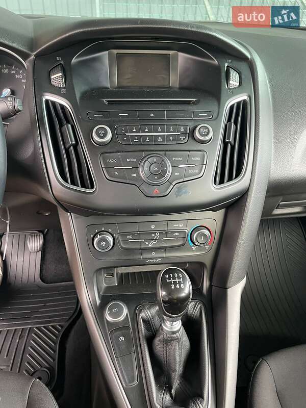 Универсал Ford Focus 2018 в Черновцах