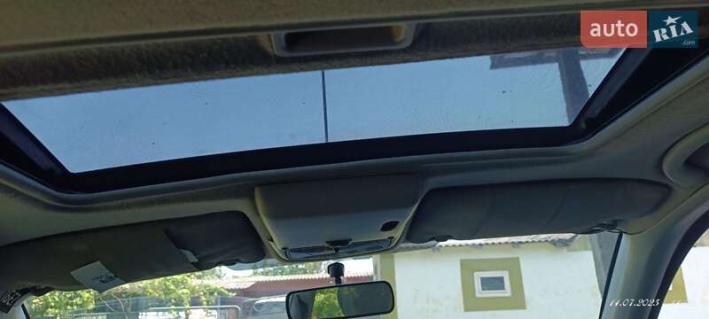 Хэтчбек Ford Focus 1999 в Дубно