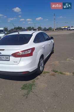 Седан Ford Focus 2013 в 