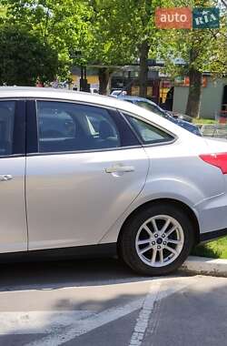 Седан Ford Focus 2017 в 