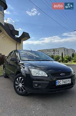 Хэтчбек Ford Focus 2005 в Ходорове