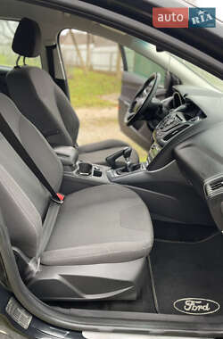 Універсал Ford Focus 2012 в 
