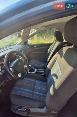 Хэтчбек Ford Focus 2007 в 