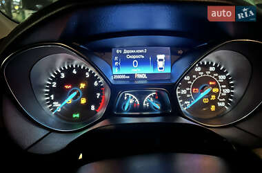 Седан Ford Focus 2015 в Дніпрі