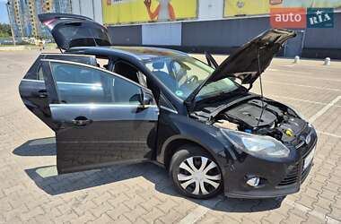 Универсал Ford Focus 2012 в 
