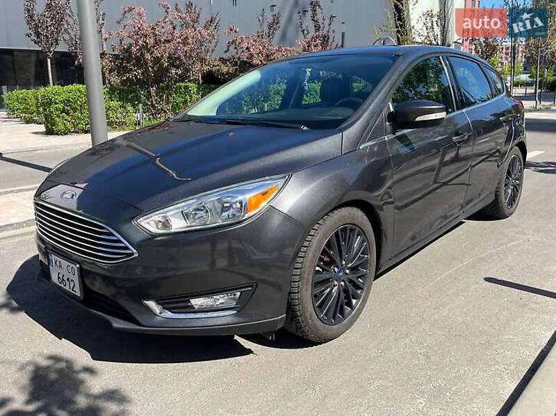 Хэтчбек Ford Focus 2017 в 