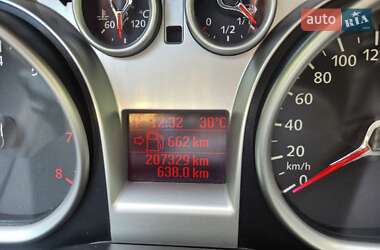 Седан Ford Focus 2010 в 