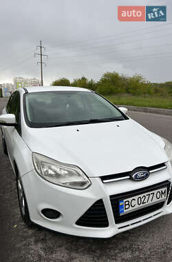 Хэтчбек Ford Focus 2014 в 