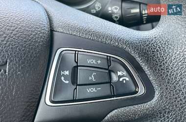 Седан Ford Focus 2017 в 