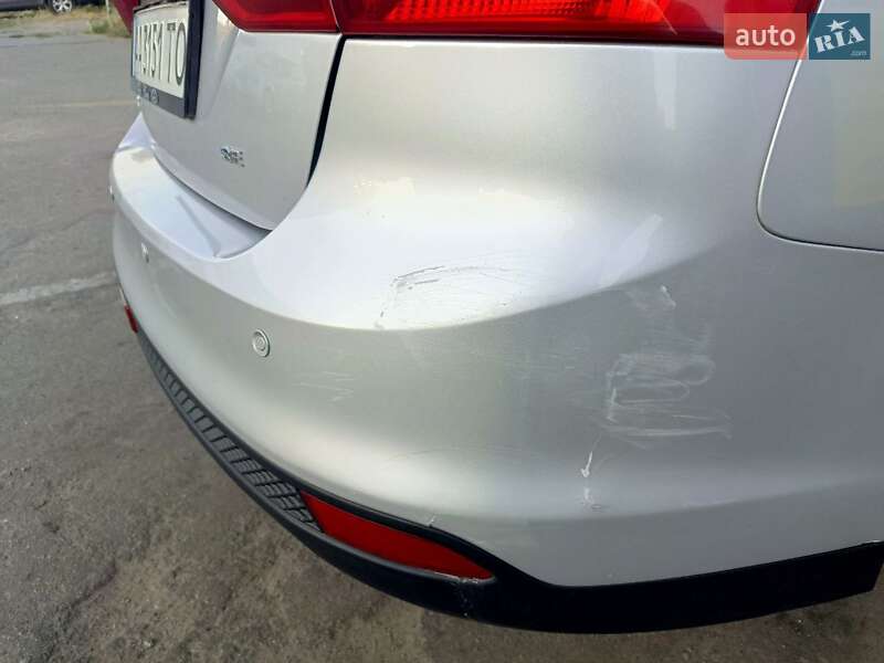 Седан Ford Focus 2014 в Києві