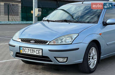 Седан Ford Focus 2004 в 
