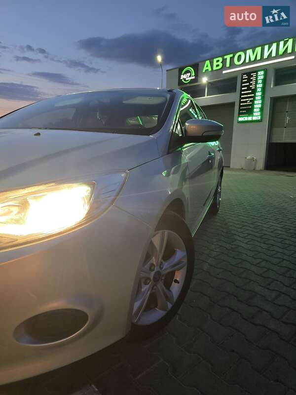 Седан Ford Focus 2014 в Одесі