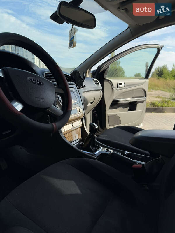 Универсал Ford Focus 2008 в Львове фото 30 Универсал Ford Focus 2008 в Львове
