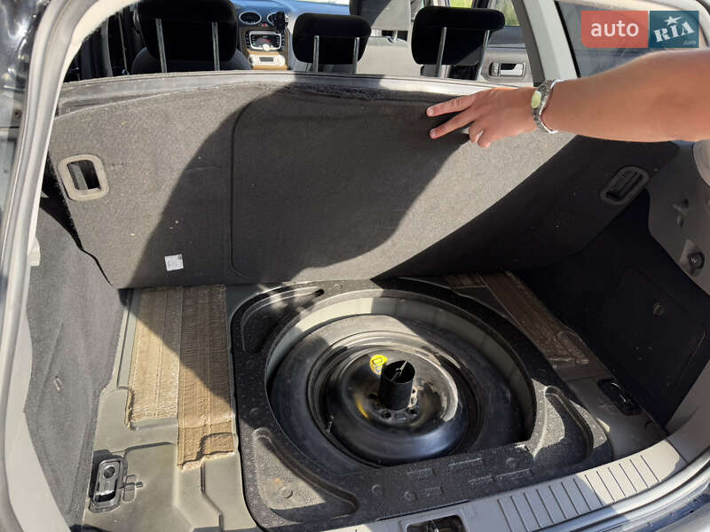 Универсал Ford Focus 2008 в Львове фото 41 Универсал Ford Focus 2008 в Львове