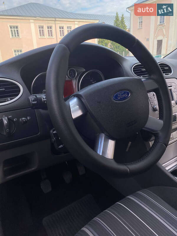 Универсал Ford Focus 2009 в Кременце
