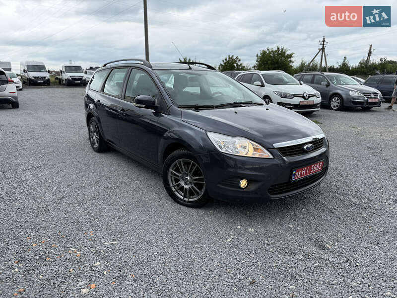 Ford Focus 2010