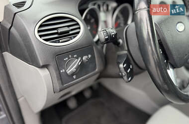 Универсал Ford Focus 2010 в 