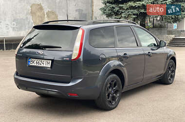 Универсал Ford Focus 2011 в 