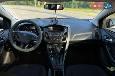 Седан Ford Focus 2017 в 