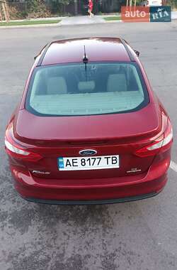 Седан Ford Focus 2013 в 