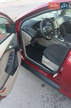 Седан Ford Focus 2013 в 