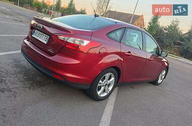 Седан Ford Focus 2013 в 